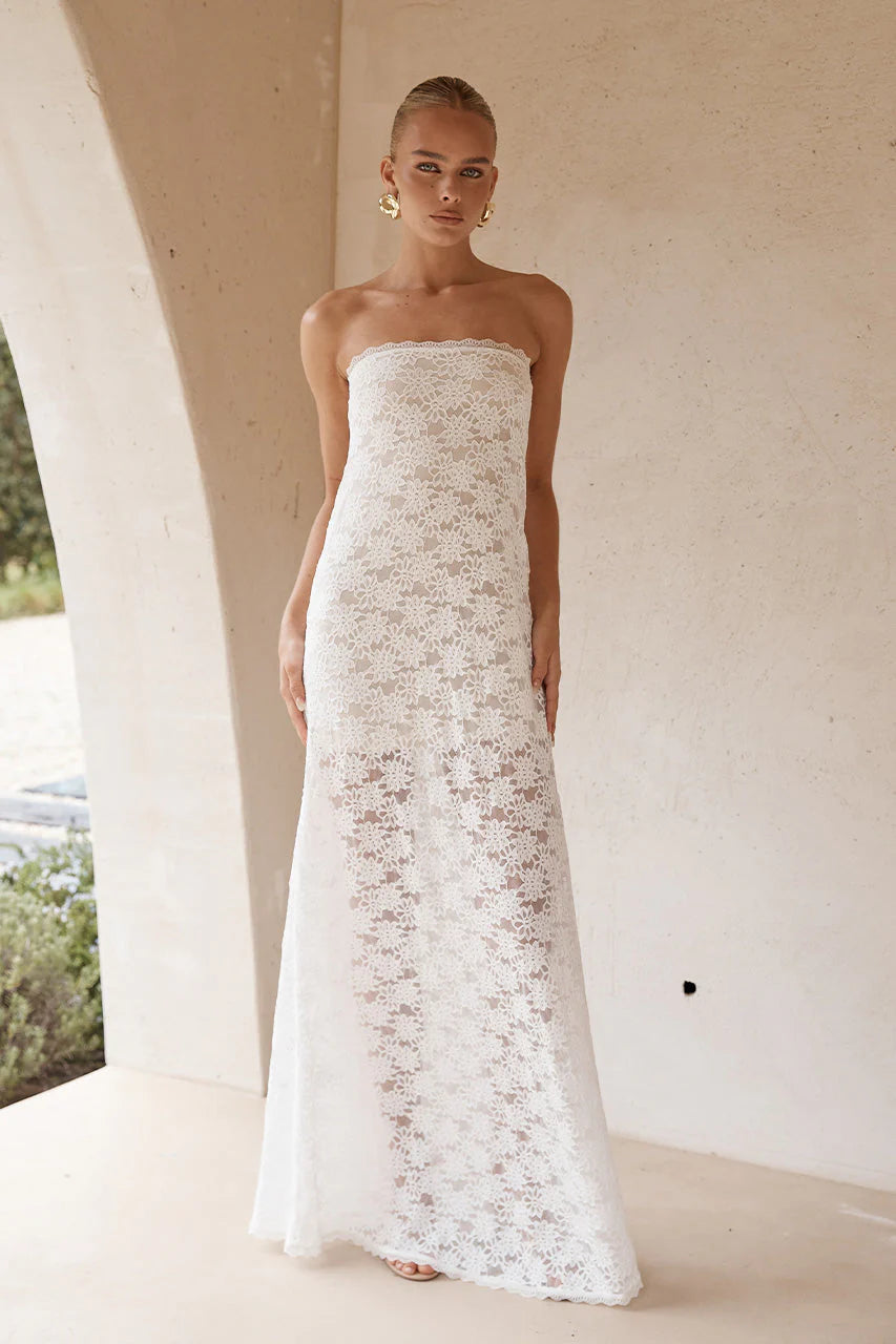 Kinera Strapless Maxi Dress White